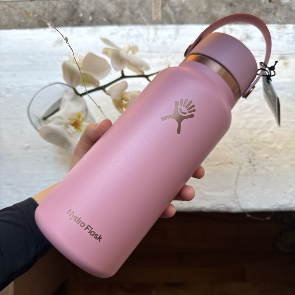 RARE Limited Edition Primrose hydroflask